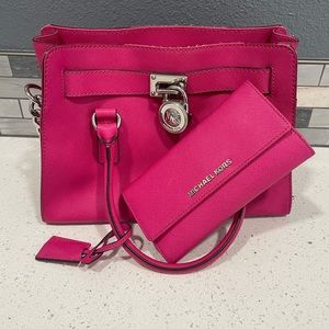 MK Michael Kors purse with wallet